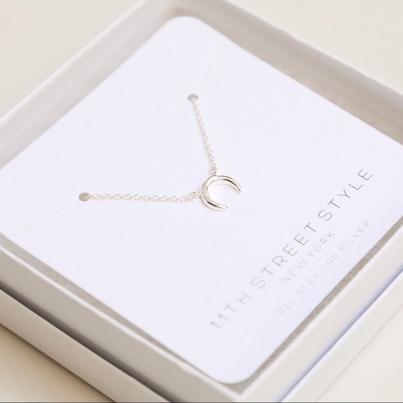 SoldOut11thStreet - Picture 3 of 6